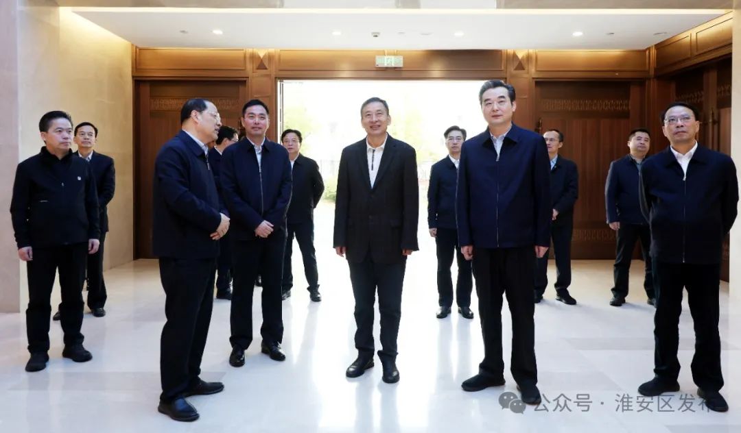 省人大常委会常务副主任、党组副书记樊金龙来我区调研.jpg