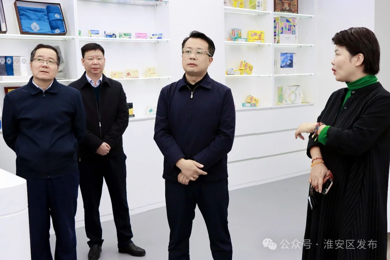 区领导现场督办政协重点提案办理工作.jpg