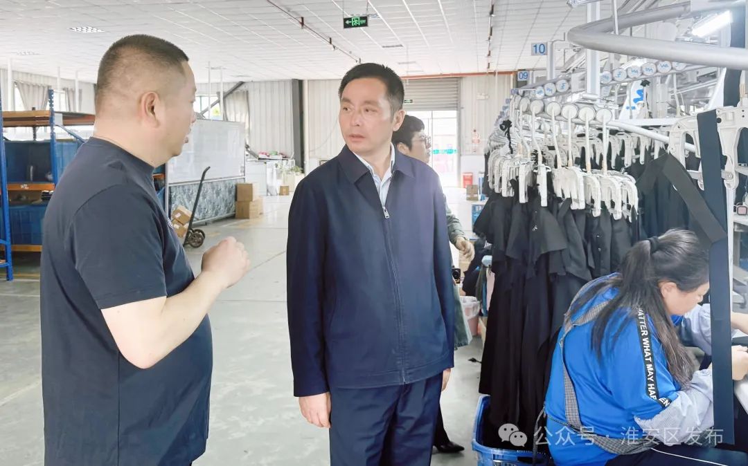 颜复专题调研企业生产运行情况