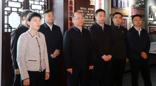 省委副秘书长李荣锦来淮调研乡村振兴帮促工...