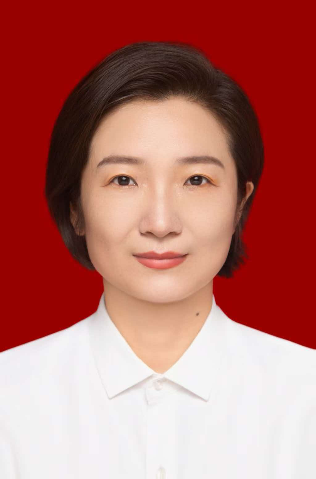 徐倩.jpg